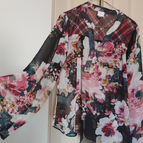 Blouse - Picture 3 of 4